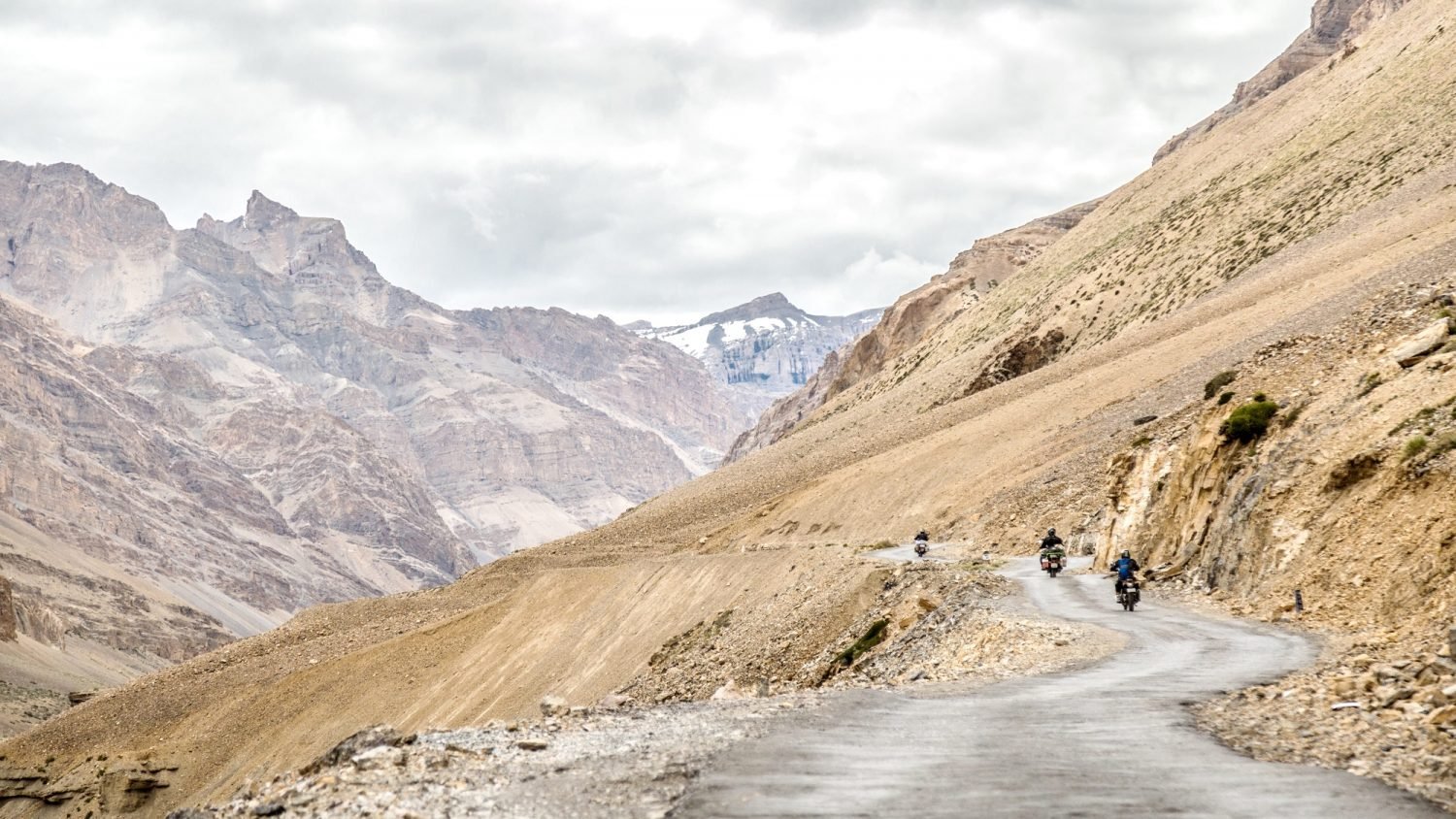 Ladakh Spiti Valley Bike Trip An Extreme Himalayan Motorcycle Tour