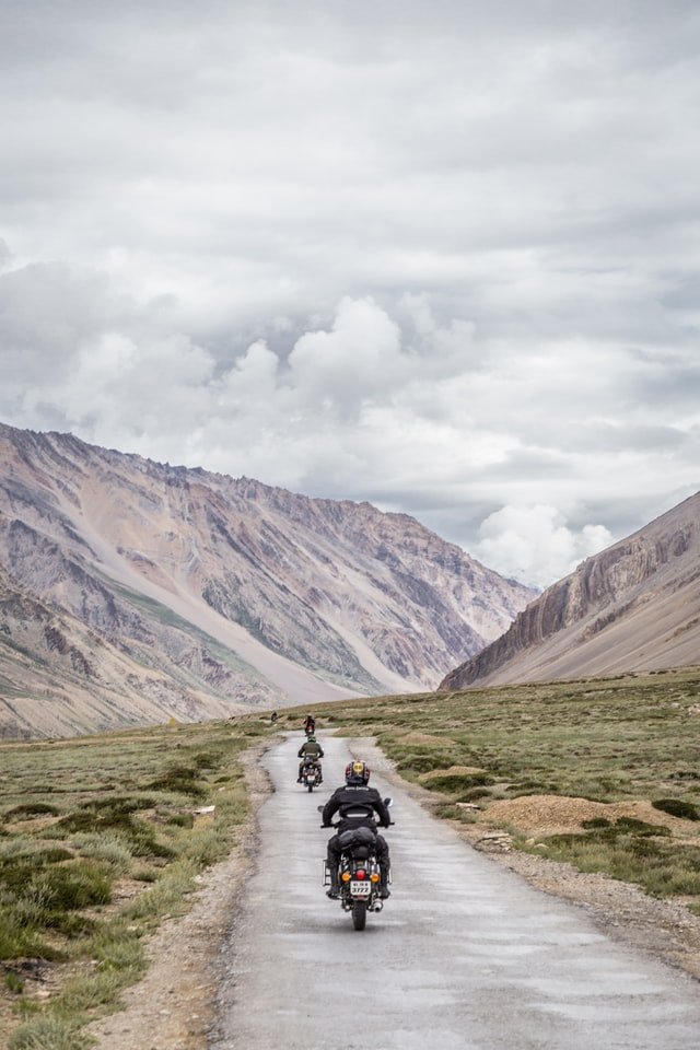 ladakh on bike