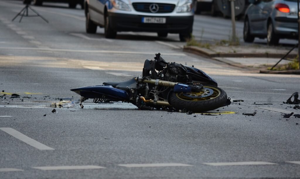 Read more about the article How to not die on a motorcycle